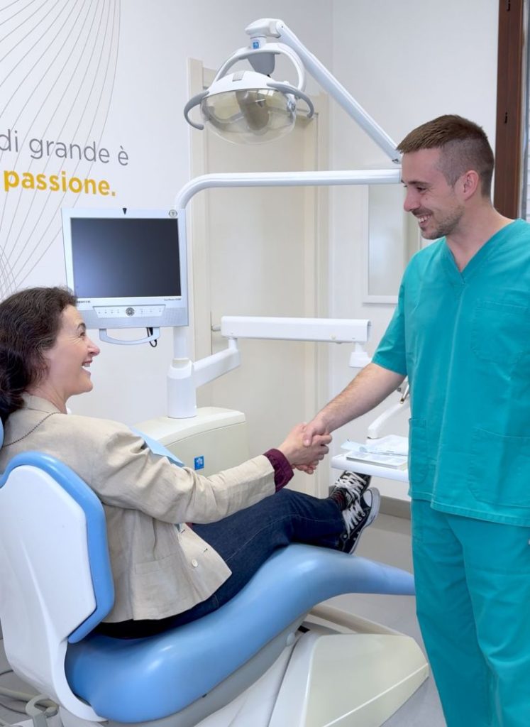 GALLERY 5 - Dentista a Cento